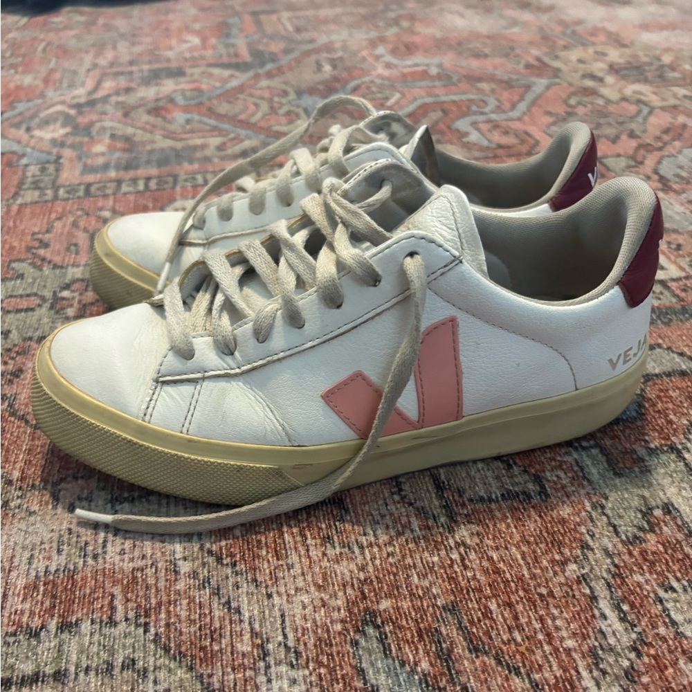 Veja burgundy and pink - Picture 5 of 5